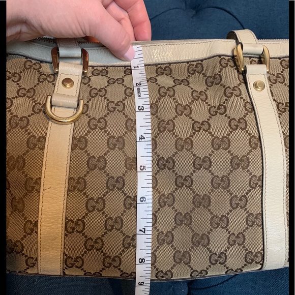 Authentic Gucci canvas and leather tote - Picture 4 of 16
